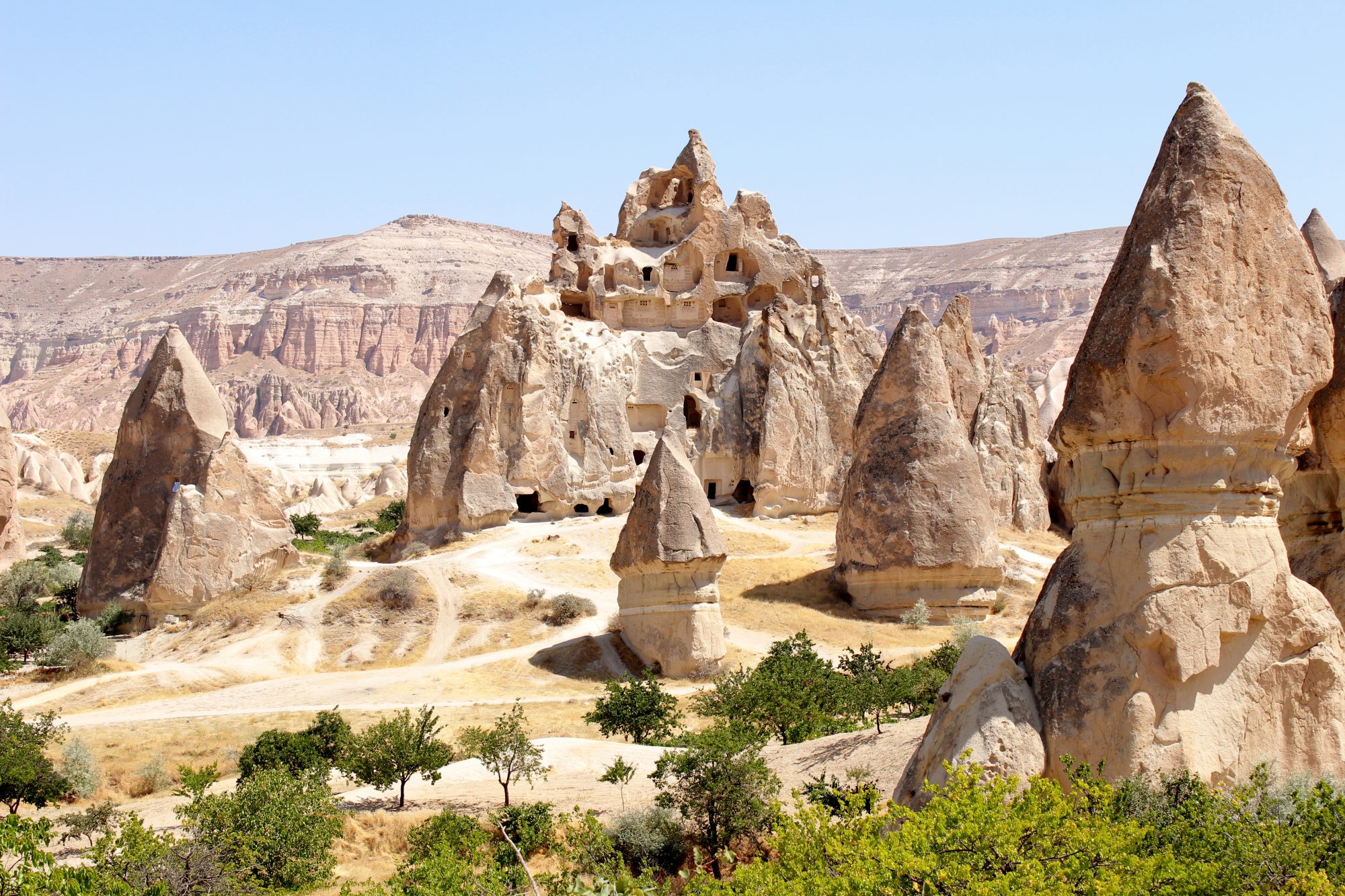 Red and Rose Valleys