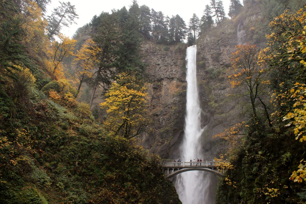 multnomah falls oregon